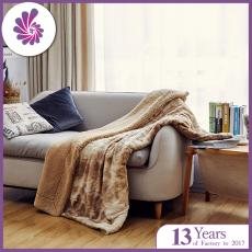 Luxury Throw Blanket Decorative for Sofa Bed
